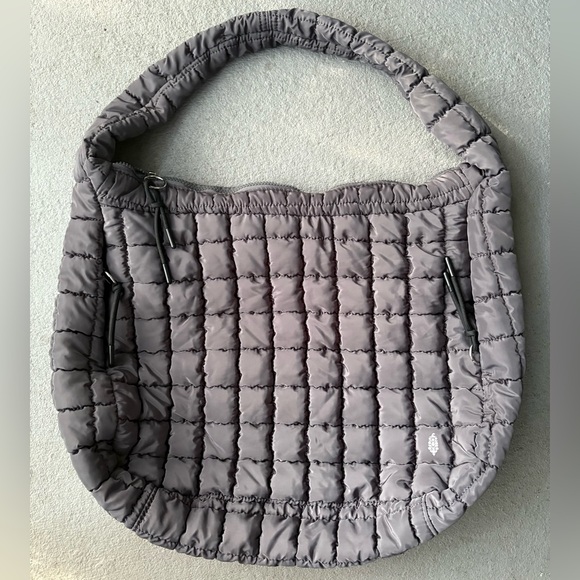 FP Movement Quilted Carryall Bag in Graphite Grey🔥like new!🔥 - Picture 2 of 15